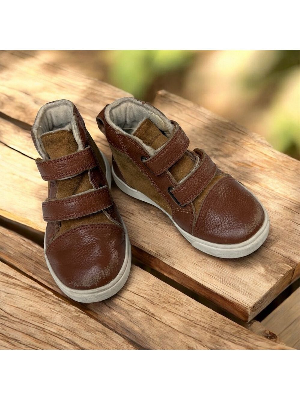 UGG Rennon II Toddler Sneakers Size 6